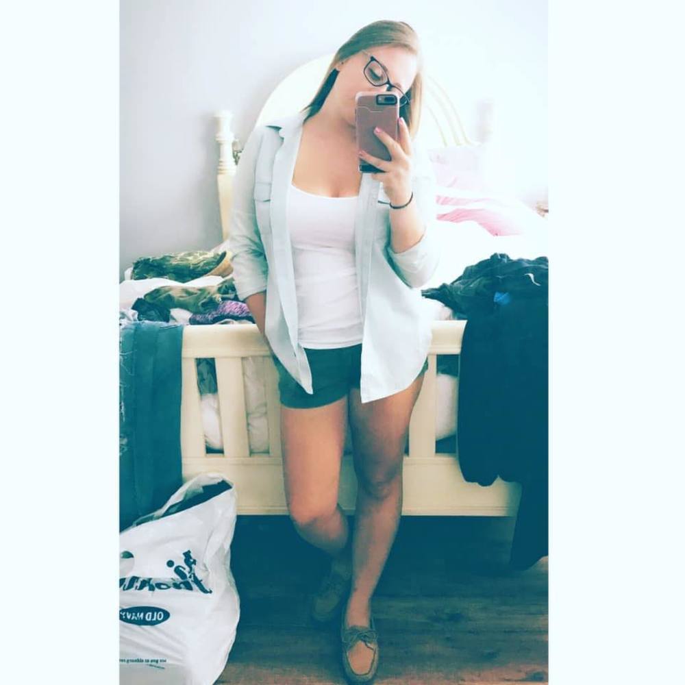 Meet your Posher, Brielle